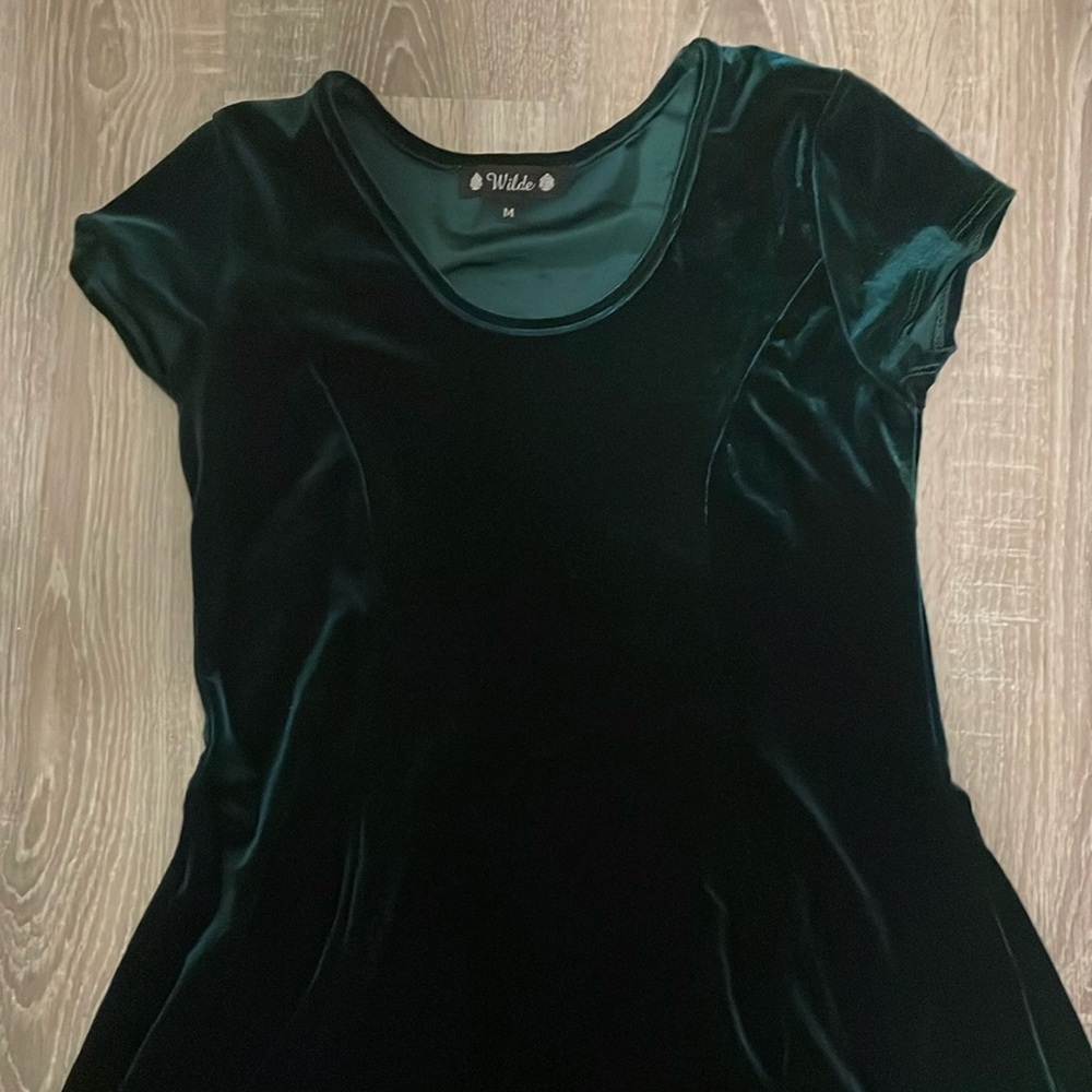 wilde green velvet mini/midi dress